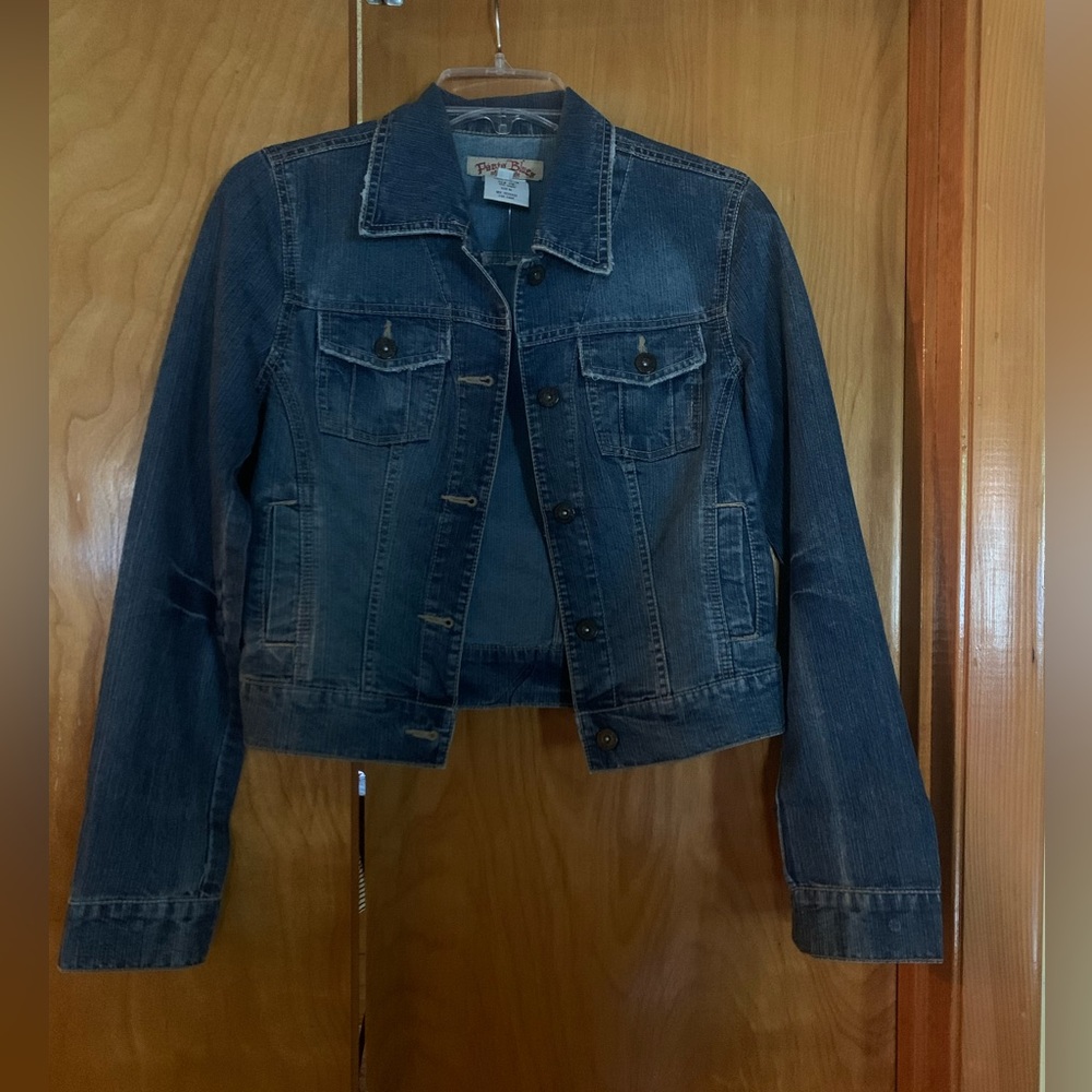 Women’s lightweight denim jacket, Medium